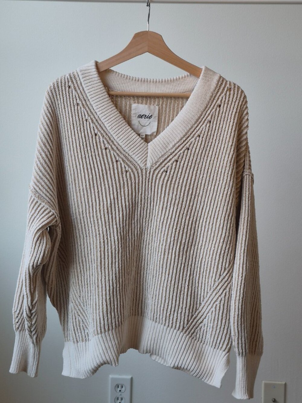 Aerie Beyond Chenille V-Neck Sweater Women Small Cream Beige Oversized Knit